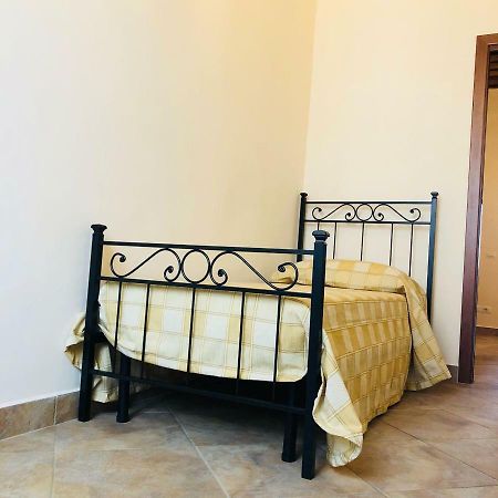 Casa Vacanze La Torretta Sutri Luaran gambar