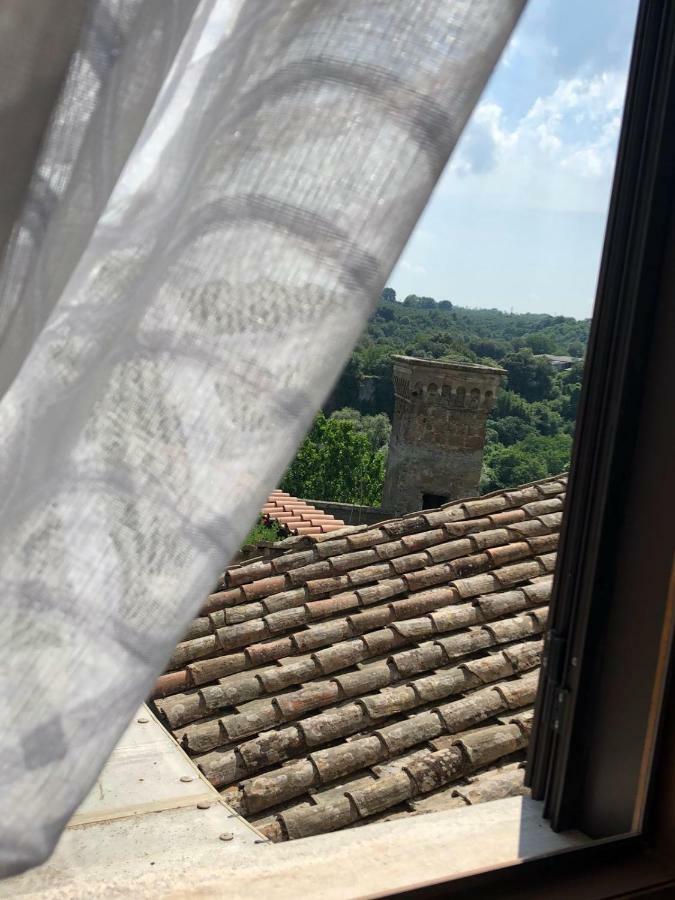 Casa Vacanze La Torretta Sutri Luaran gambar