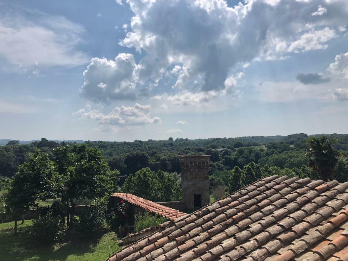Casa Vacanze La Torretta Sutri Luaran gambar