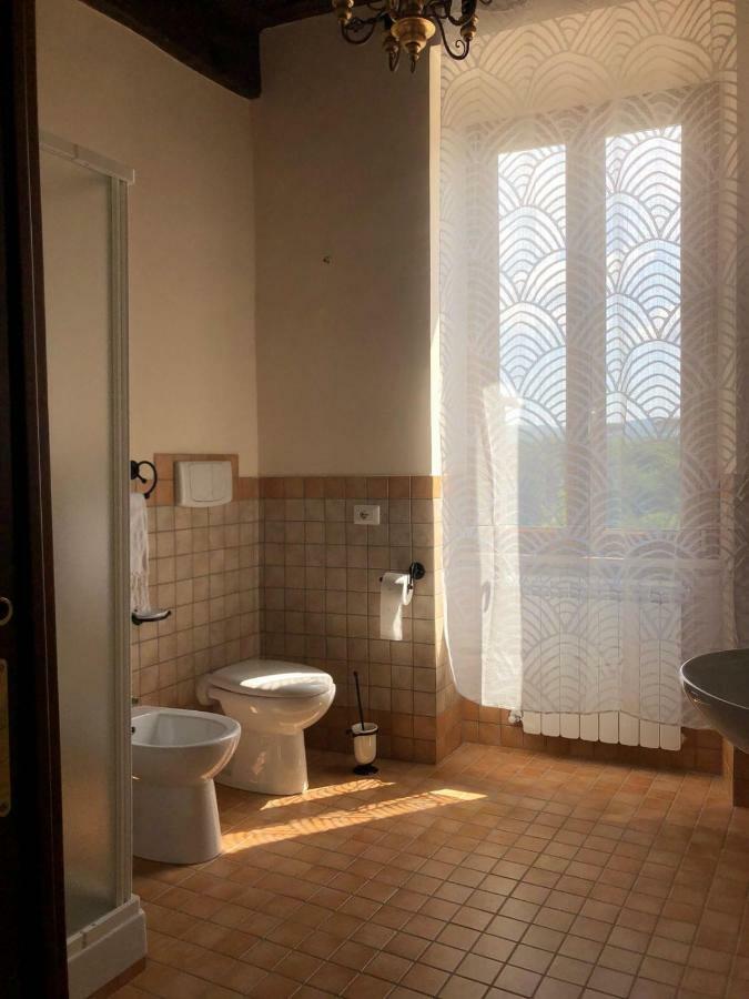 Casa Vacanze La Torretta Sutri Luaran gambar